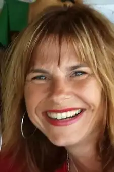 Auratouch professional healers | 2014 07 19 20.58.49 4 225x500 1